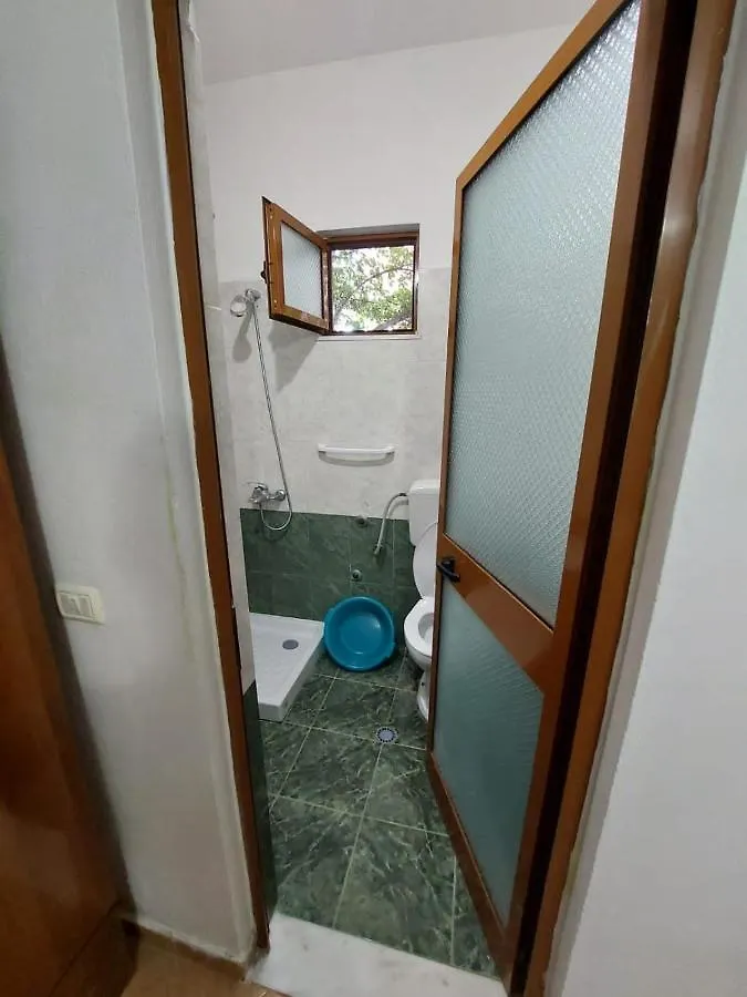 Vila Kulla Durrës 0*,  Albanie