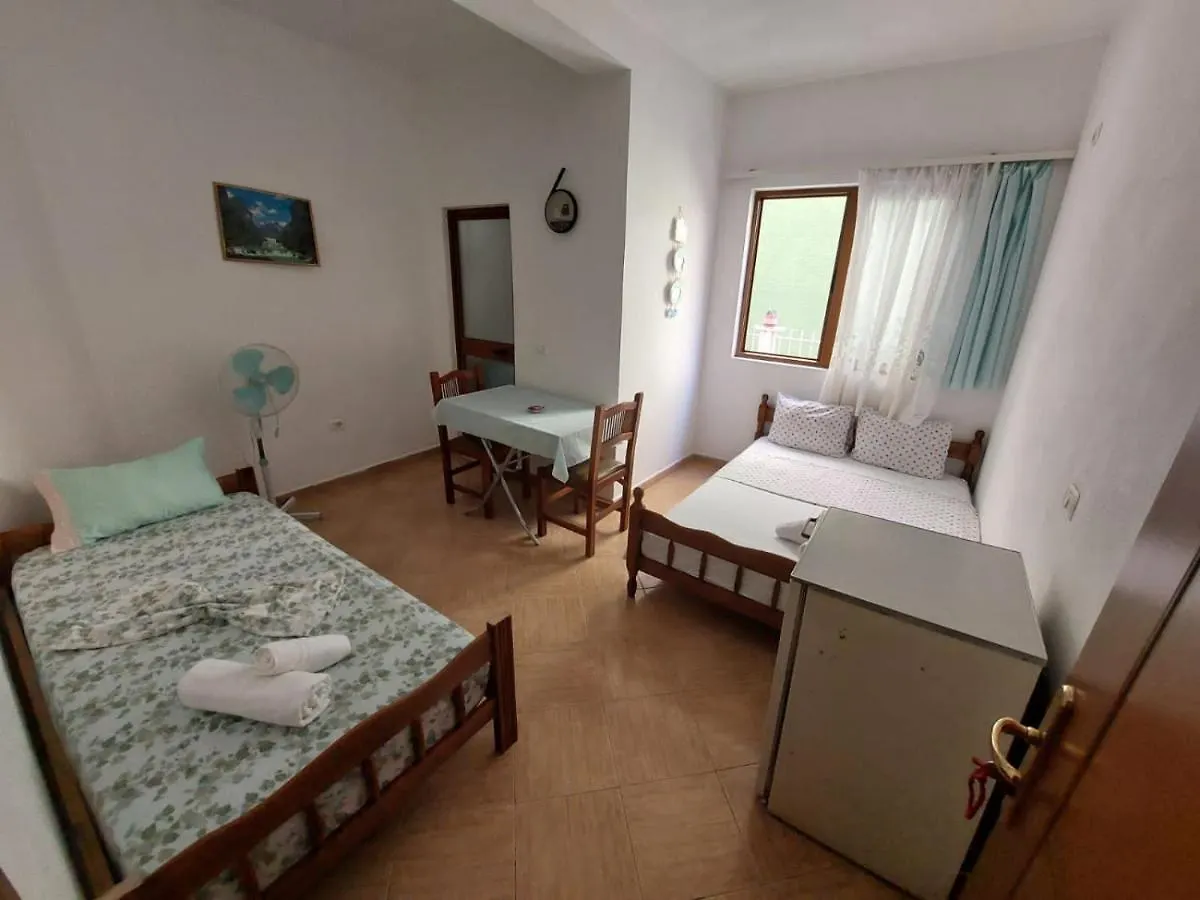 Vila Kulla Durrës 0*,