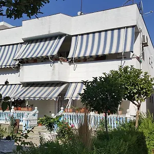  Guest house Cikaj